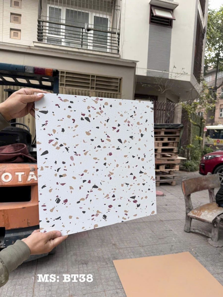 SÀN NHỰA BÓC DÍNH 38, SÀN NHỰA BÓC DÍNH