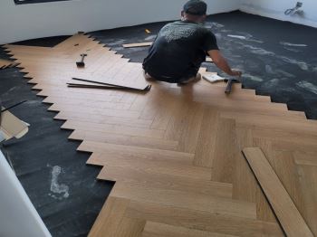 cach-lap-dat-san-go-xuong-ca