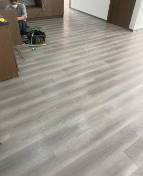 mua-san-nhua-chong-xuoc-o-dau-san-nhua-nao-chong-xuoc-tot