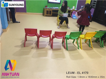 truong-mam-non-dung-san-nhua-cuon-hay-san-dan-tam-thanh