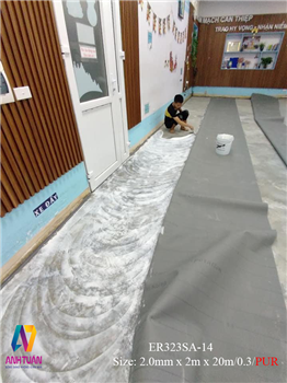 uu-diem-vuot-troi-cua-san-vinyl-dang-cuon