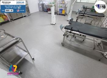 vi-sao-cac-benh-vien-va-tham-my-vien-lai-ua-chuong-san-vinyl