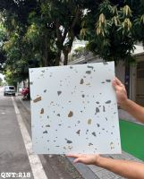 SÀN NHỰA BÓC DÁN 218